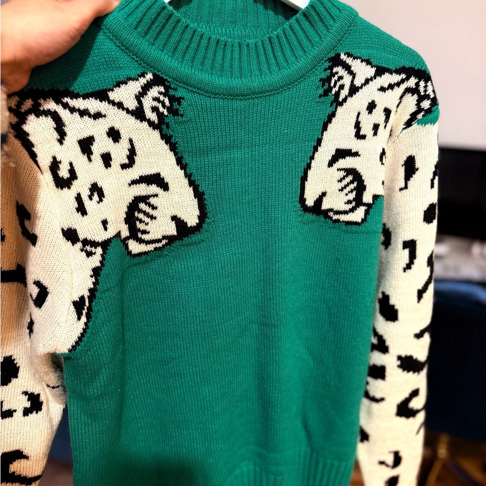 Green Leopard Sweater - Picture 2 of 8